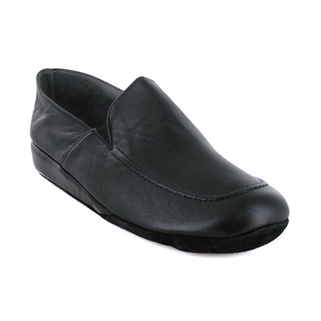 Descriptif : Chaussons mocassins Homme Chaussons HOMME Mocassins - suédine - Mocassin homme en suédine, une matière douce et confortable au toucher peau de pêche. Dessus% polyester Doublure: .
